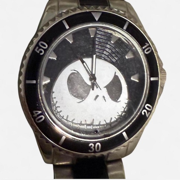 Disney Nightmare Before Christmas Jack Black and Silver Dive Watch - Picture 5 of 5